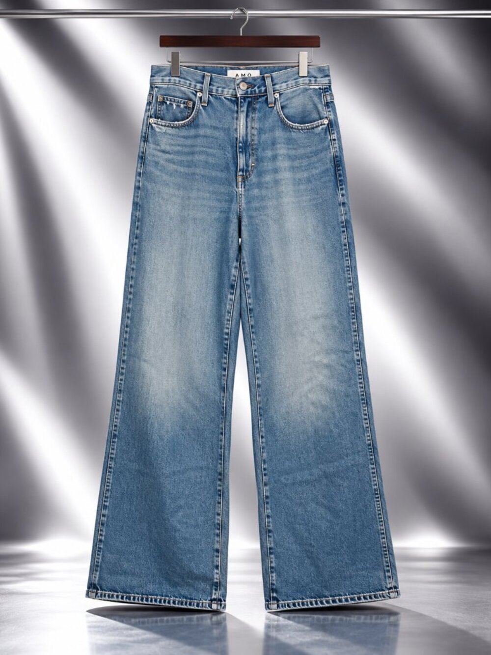 AMO Frida High Rise Wide Leg Jeans Light Wash Rigid Denim Made in LA Size 28